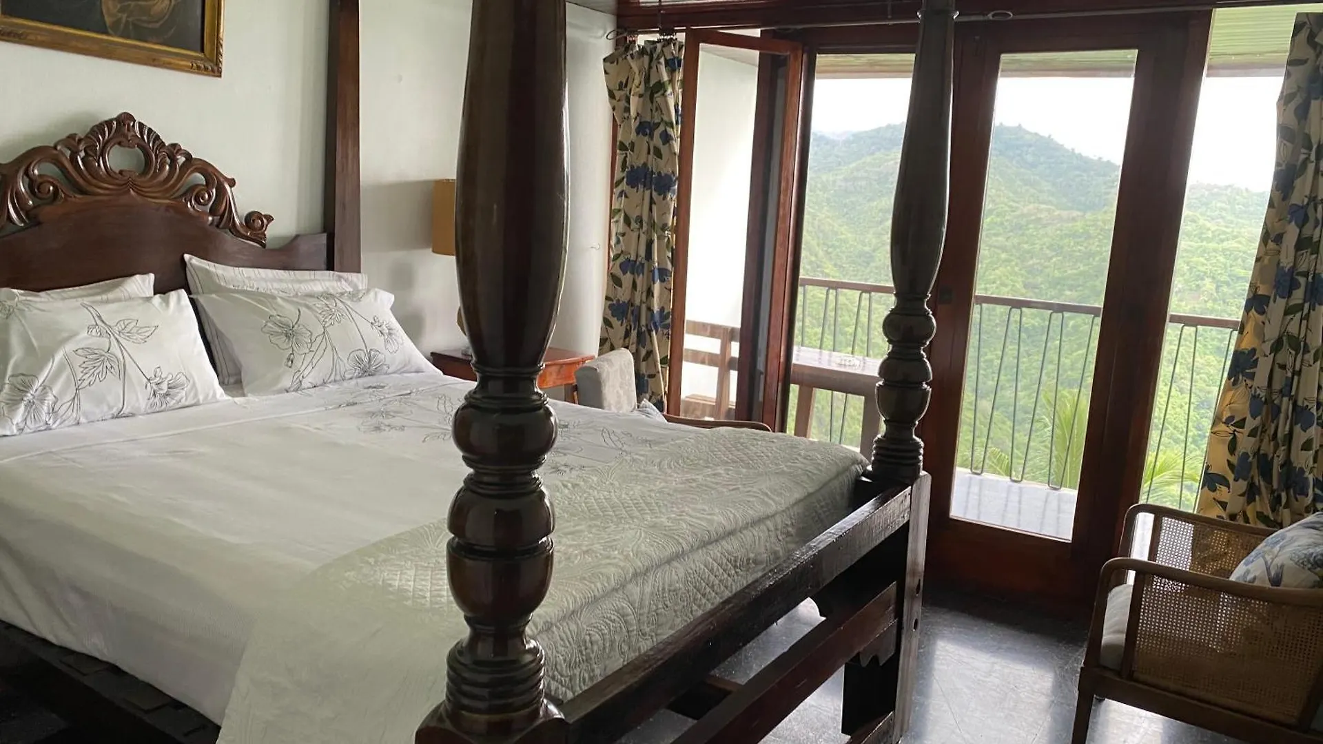 Tranquility Estate Bed & Breakfast Kingston