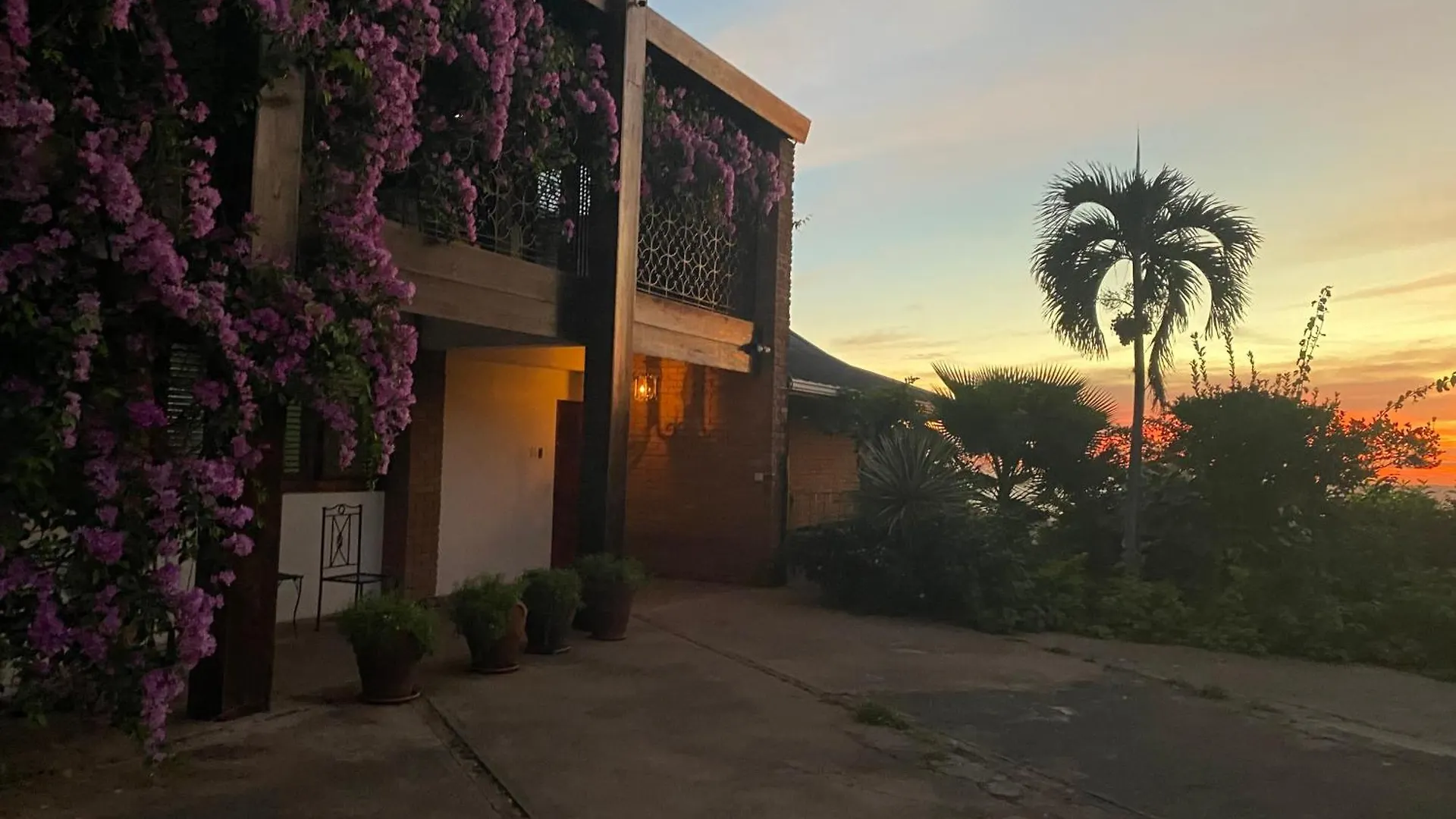 Tranquility Estate Bed & Breakfast Kingston 2*,  Jamaica