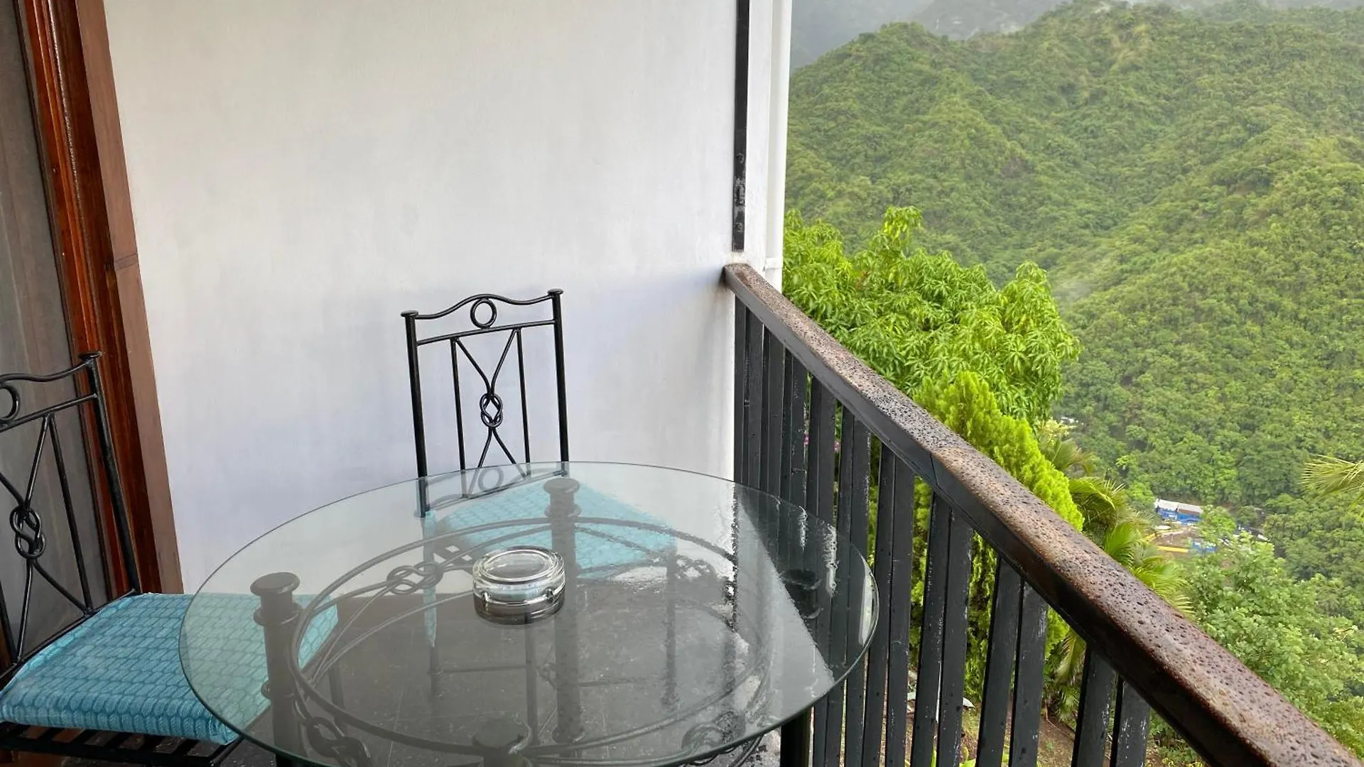 Tranquility Estate Bed & Breakfast Kingston 2*,  Jamaica