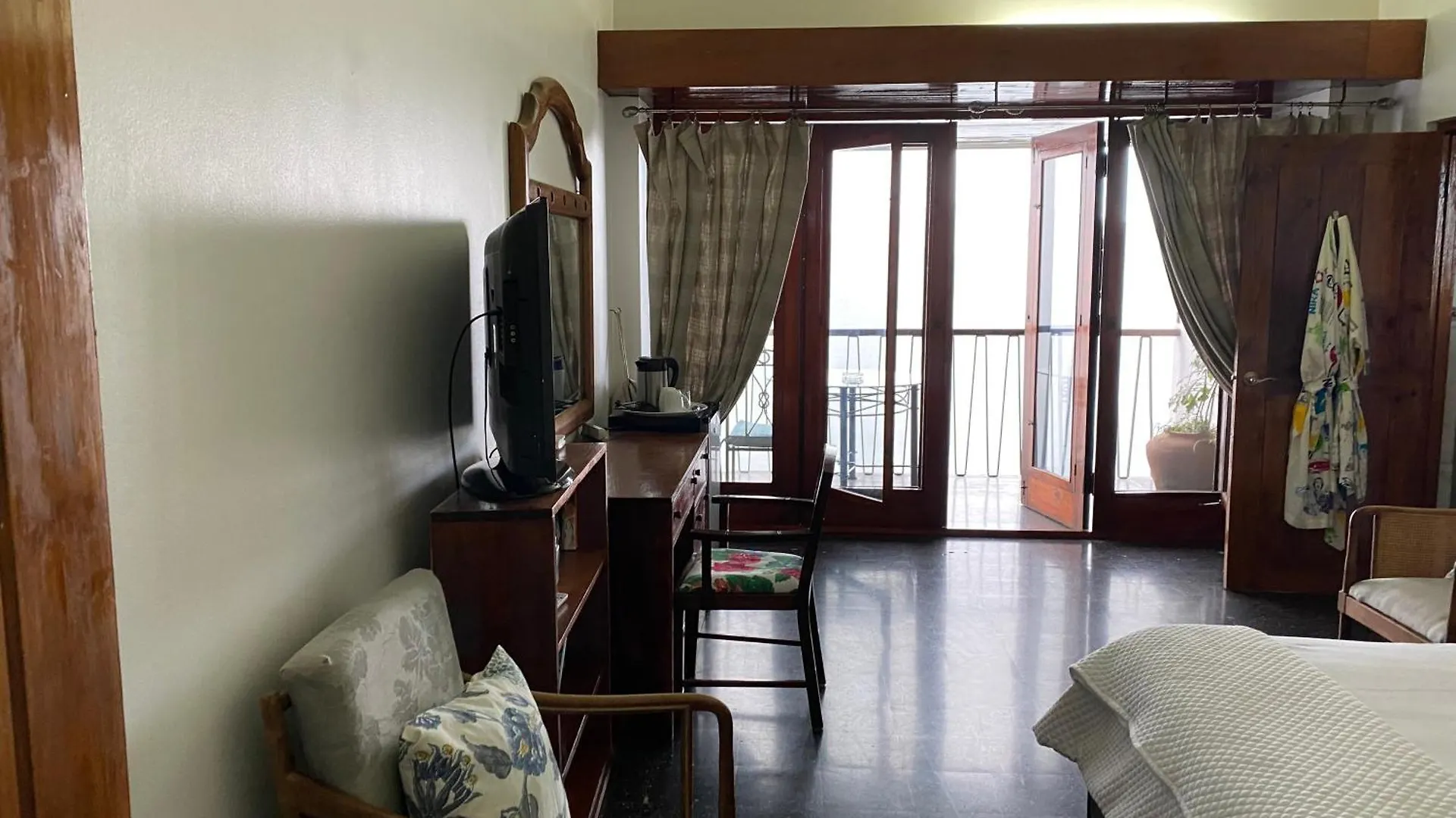 Tranquility Estate Bed & Breakfast Kingston