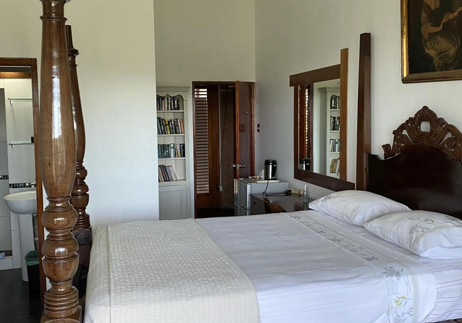 Tranquility Estate Bed & Breakfast Kingston
