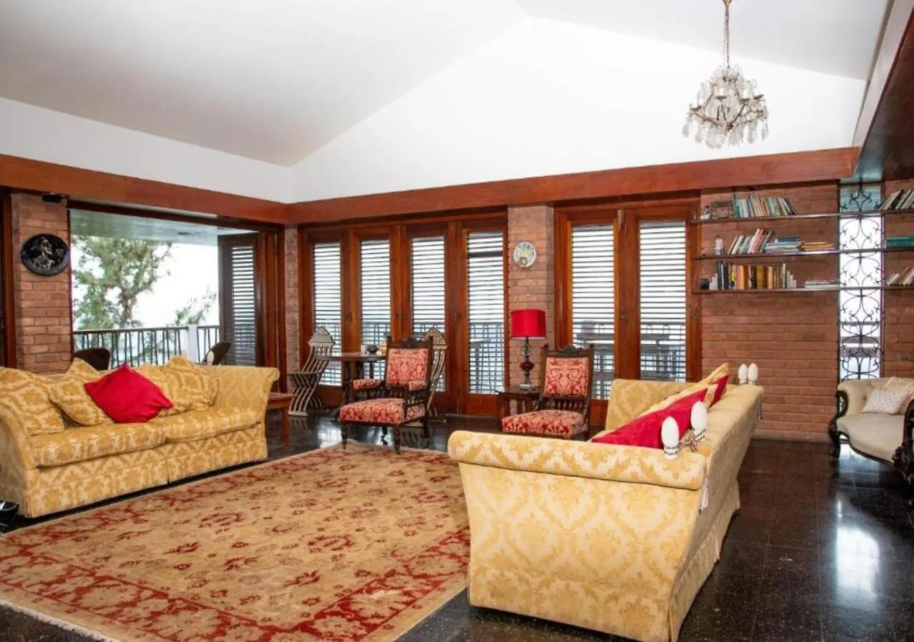 Tranquility Estate Bed & Breakfast Kingston