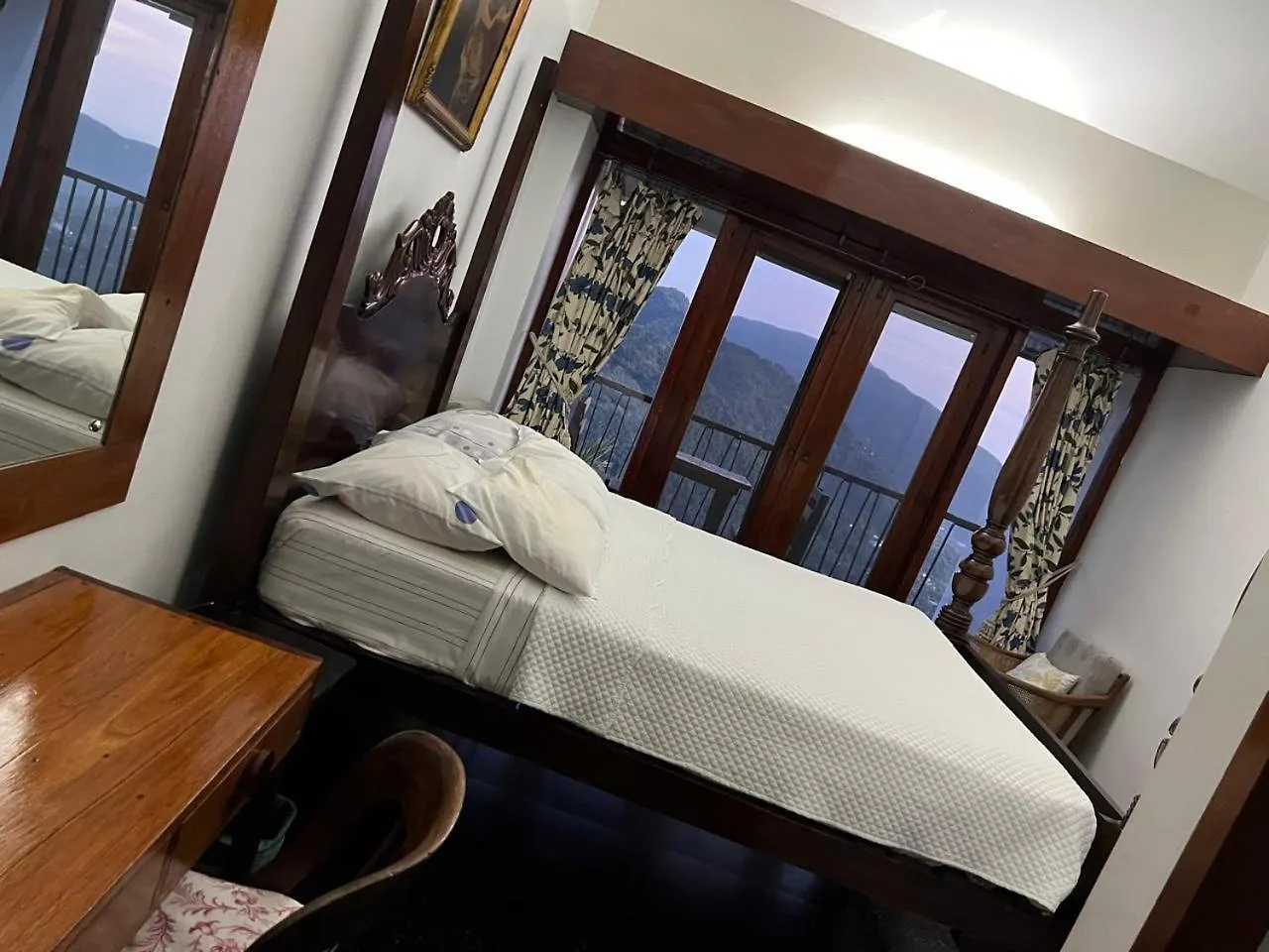 Tranquility Estate Bed & Breakfast Kingston Jamaica